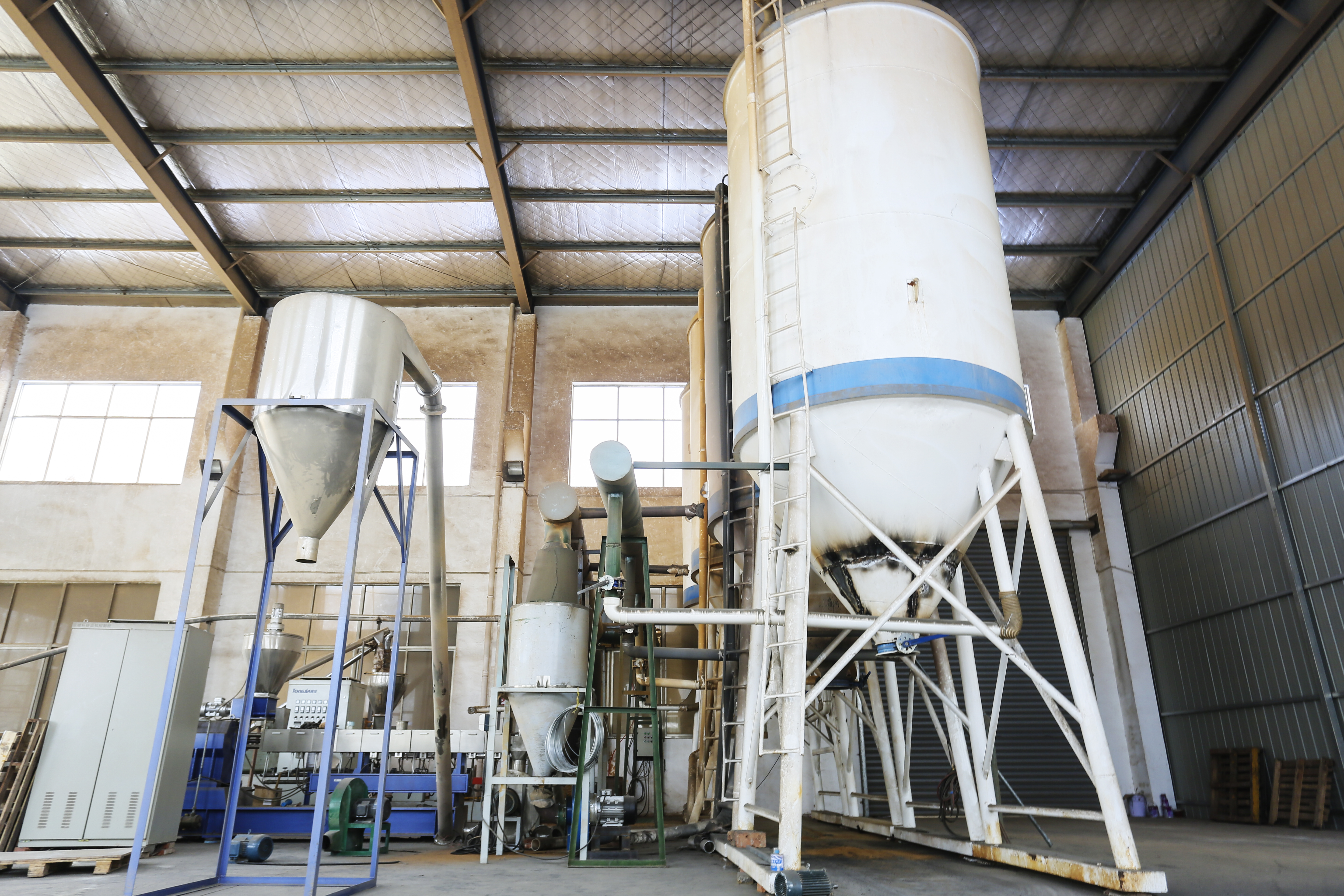 <em><strong>ステップ1</strong></em>