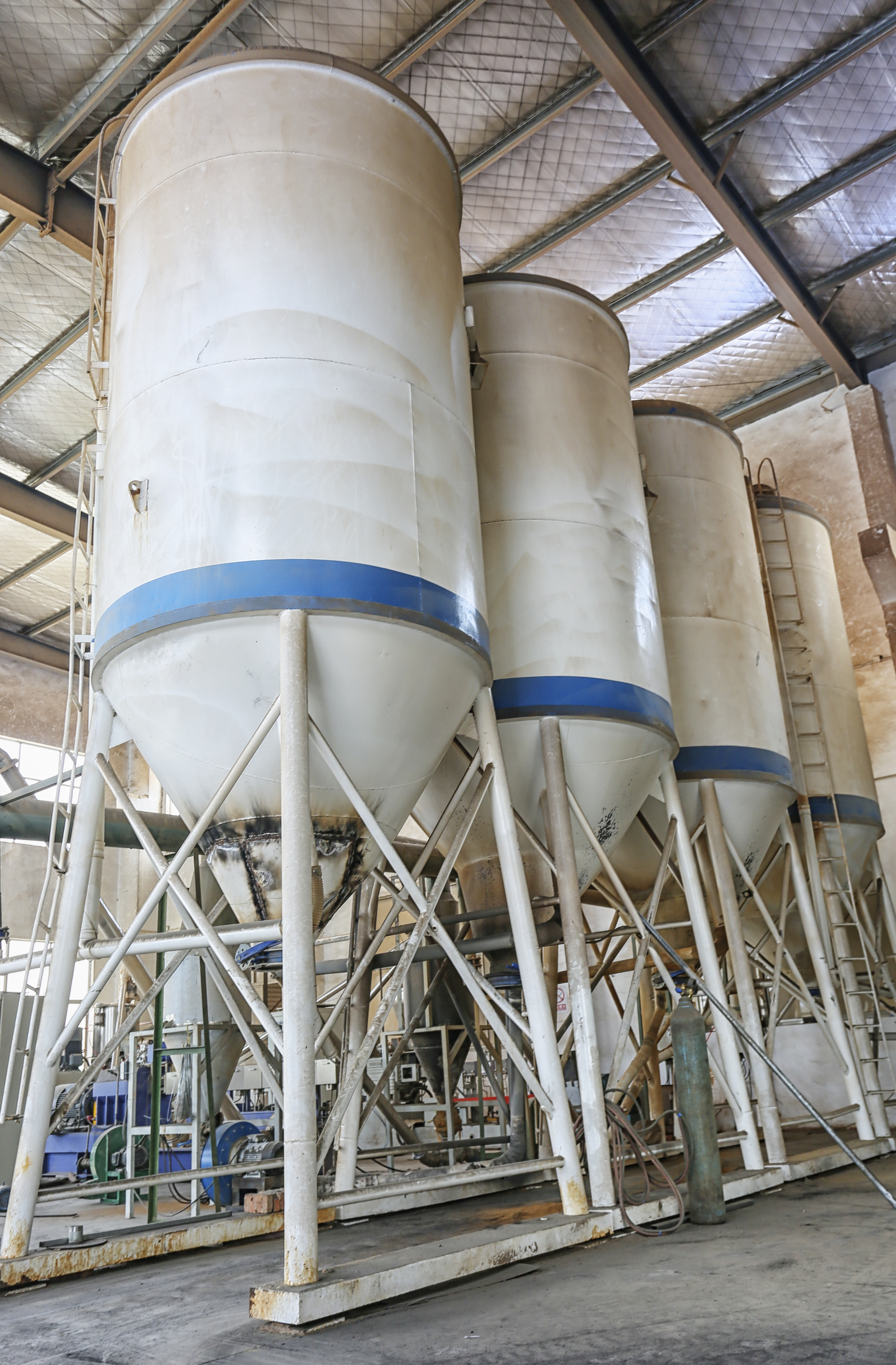 <em><strong>ステップ1</strong></em>